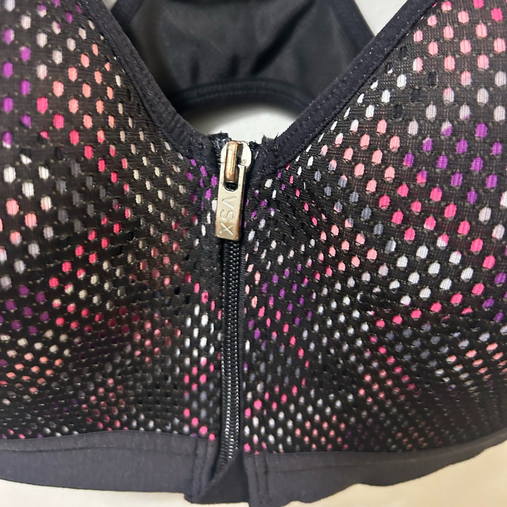 VSX Sport 34C Sports Bra - Picture 4 of 5